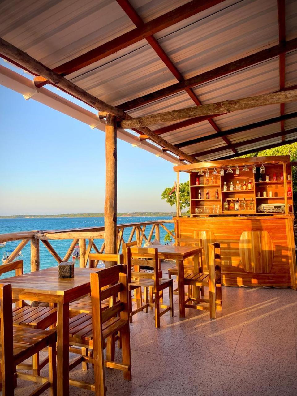 Hotel Mandala Beach Club Pendales Exterior foto